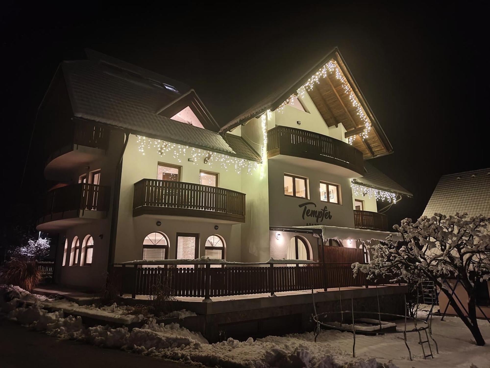 Tempfer 2 Apartments & Rooms With New Wellness Kranjska Gora Ngoại thất bức ảnh